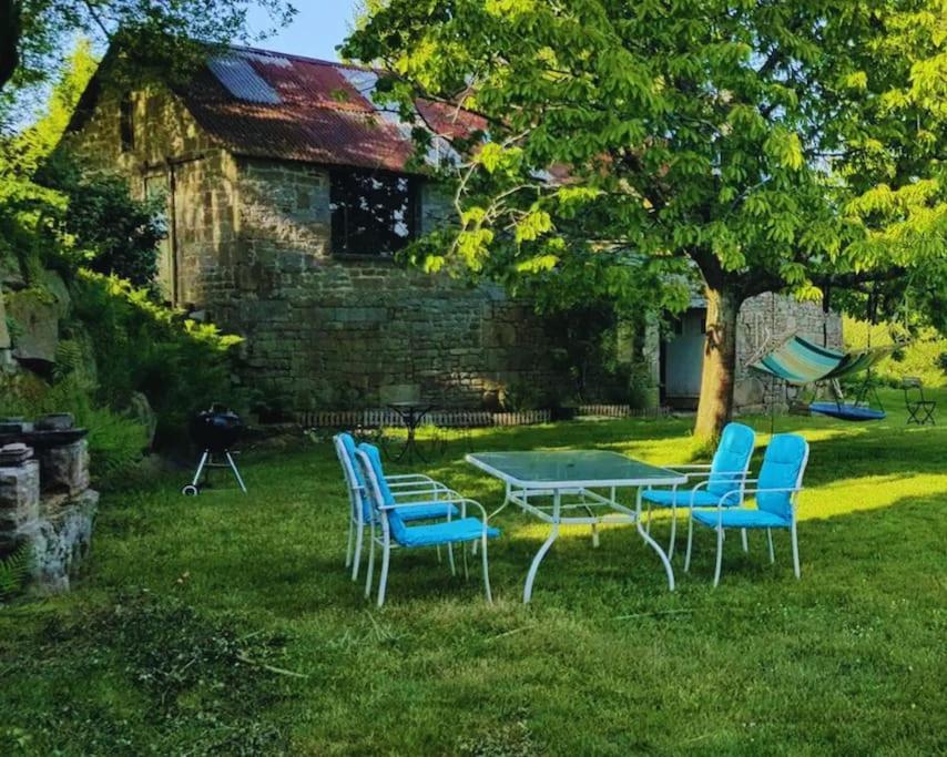 Maison En Pierre Au Milieu Du Bocage Coulouvray-Boisbenâtre Exterior foto